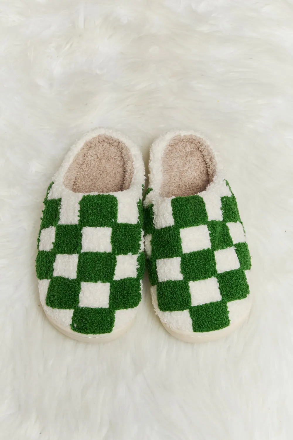 *APP EXCLUSIVE* Checkered Print Plush Slide Slippers