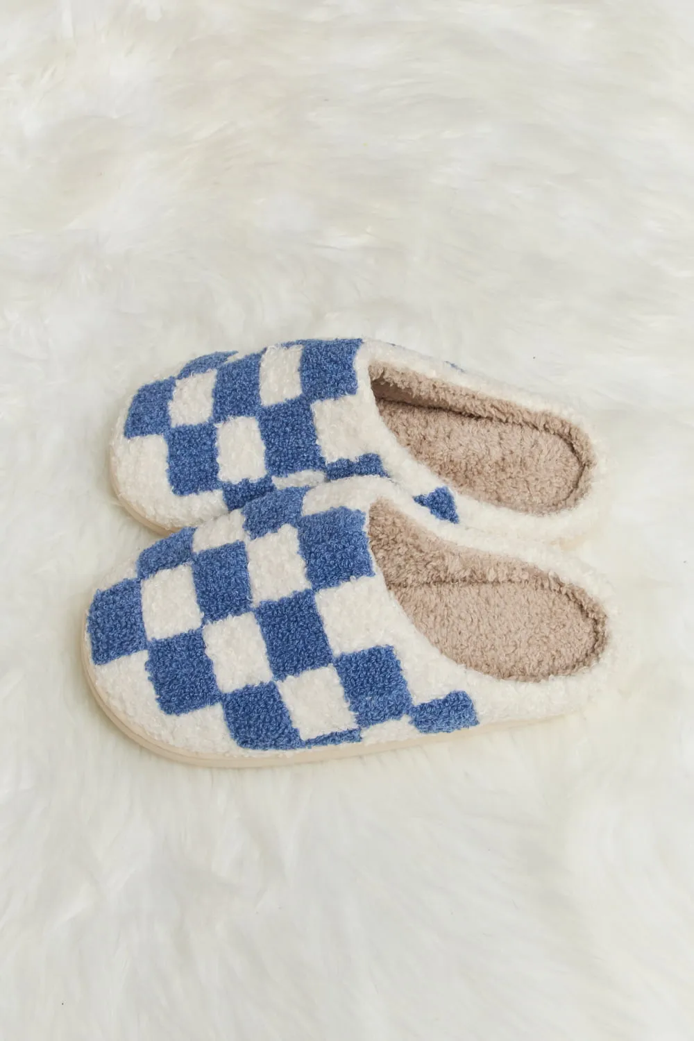 *APP EXCLUSIVE* Checkered Print Plush Slide Slippers