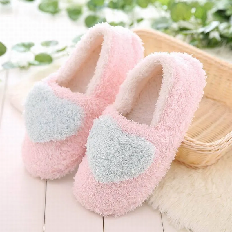 Lovely heart slippers for women soft plush warm house shoes bedroom slippers